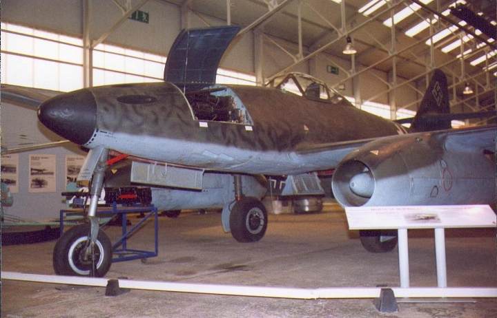 Me 262(1).jpg