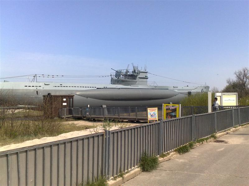 U-995 (Custom).jpg