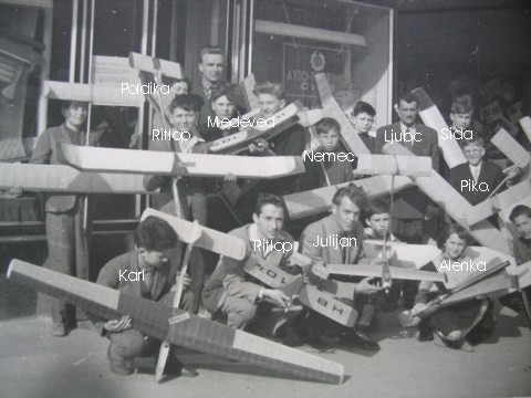 Obcni zbor 1958.jpg