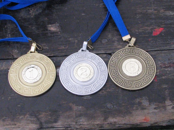 Medalje za Mladince